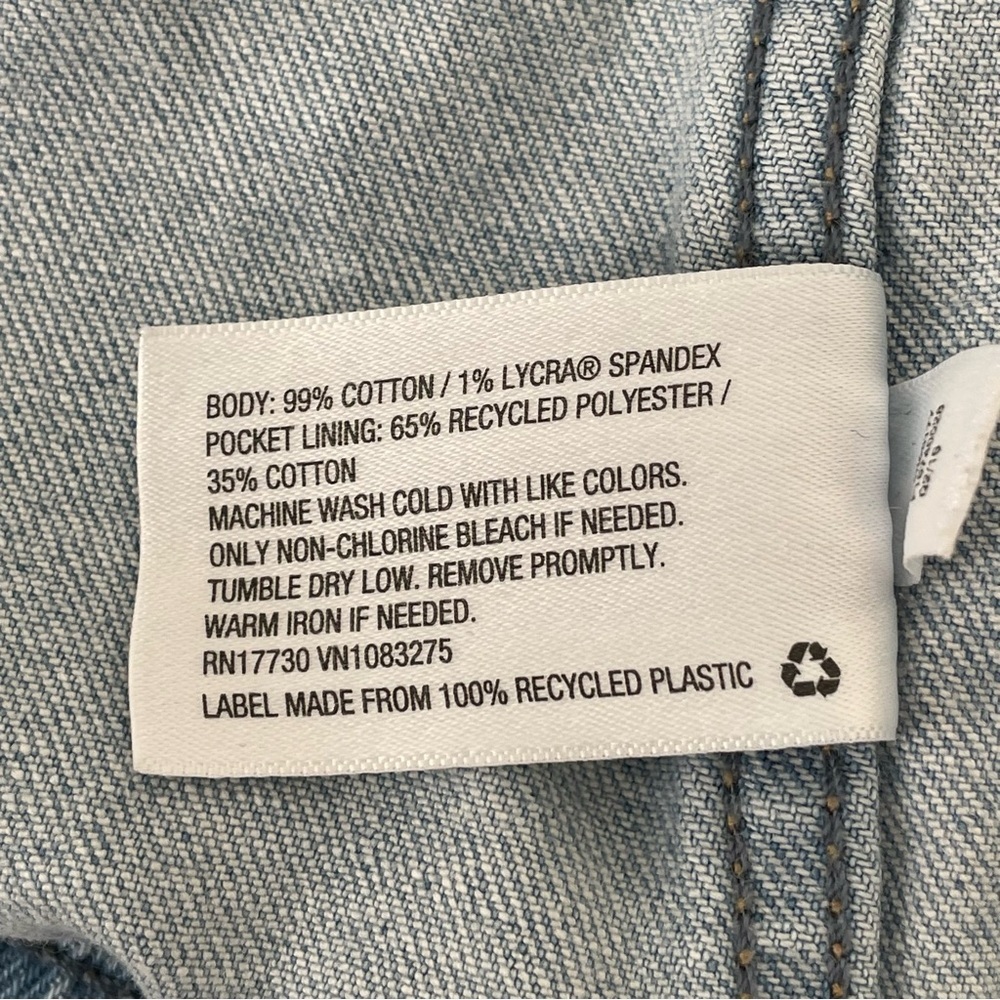 Universal Thread Light Wash Denim Jacket Women Si… - image 8